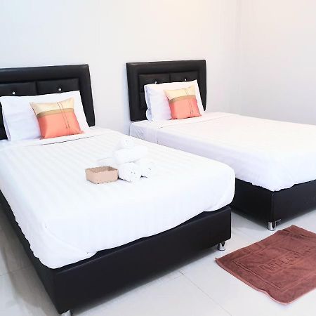 Chadaporn Mae Chaem Hotel Екстериор снимка
