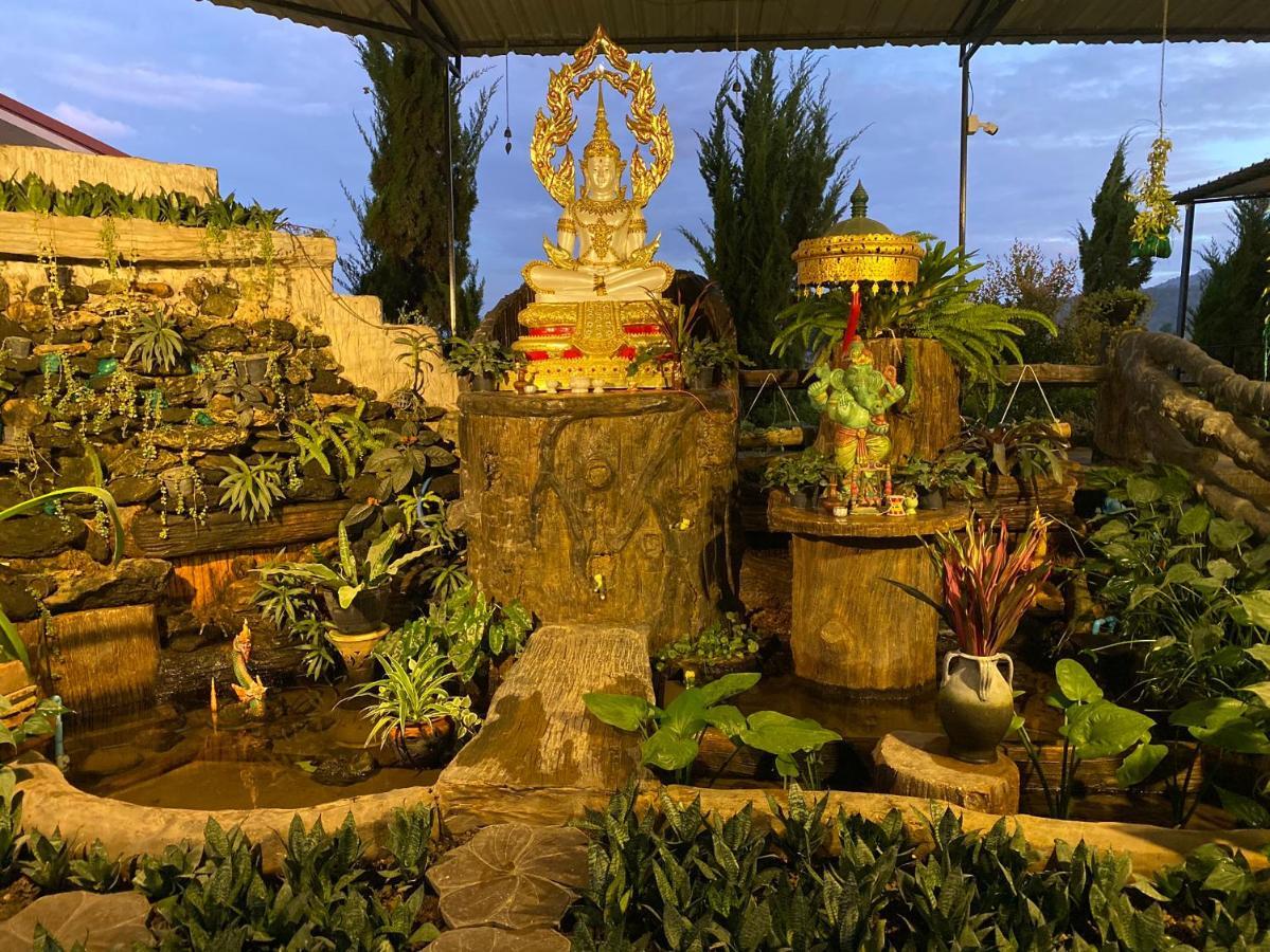 Chadaporn Mae Chaem Hotel Екстериор снимка