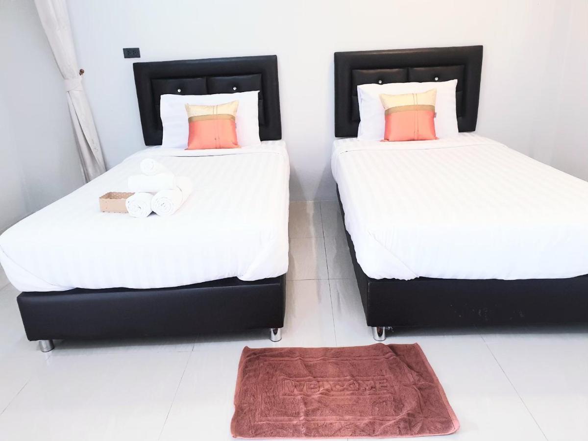 Chadaporn Mae Chaem Hotel Екстериор снимка
