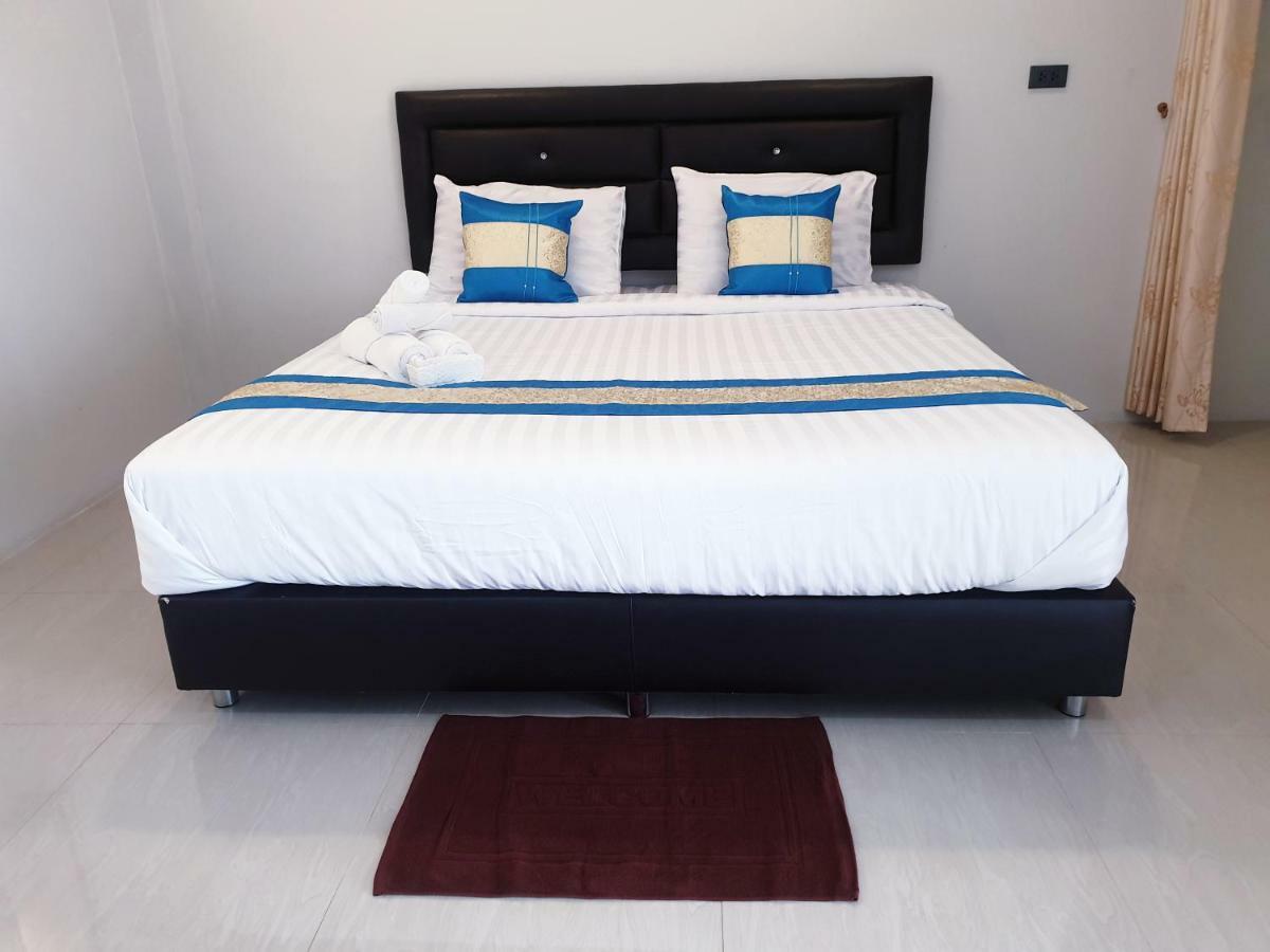 Chadaporn Mae Chaem Hotel Екстериор снимка